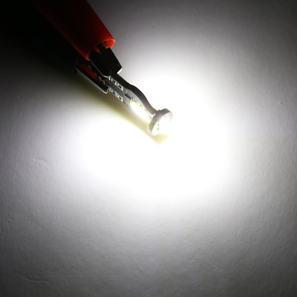 168 2825 W5W T10 LED Interior Light Bulbs 1.5W 300% Brighter 6500K White | 10 Bulbs