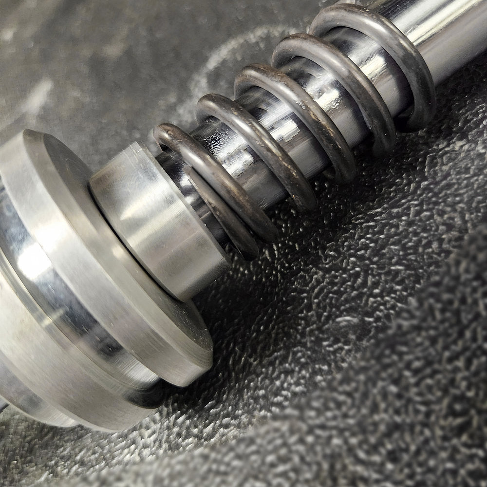Chevrolet Colorado 2023+ 2.5″ Front Coilover Kit